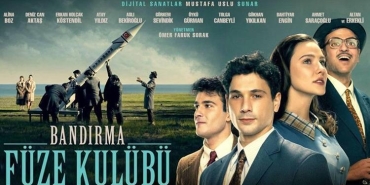 bandirma-fuze-kulubu-filmi-hayallerin-pesinden-kosan-genclerin-hikayesi-aWQyEqFB.jpg