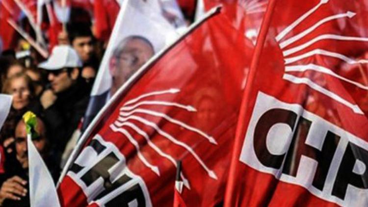 Cemil Tugay: İzmir Büyükşehir Belediye Başkan Adayı ve Tıp Uzmanı