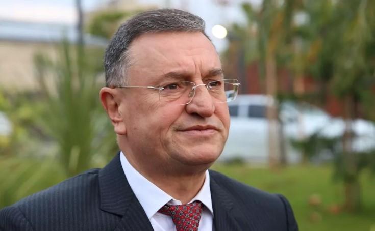 Doç. Dr. Lütfü Savaş: Hatay Büyükşehir Belediye Başkanı ve Tıp Alanındaki Kariyeri