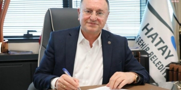 doc-dr-lutfu-savas-hatay-buyuksehir-belediye-baskani-ve-tip-alanindaki-kariyeri-eiIK4sYi.jpg