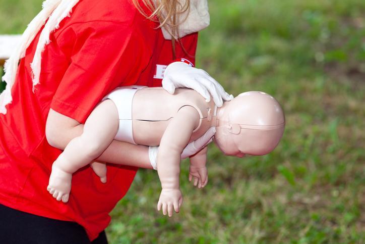 Heimlich Manevrası: Boğulmayı Önlemenin Hayati Yöntemi