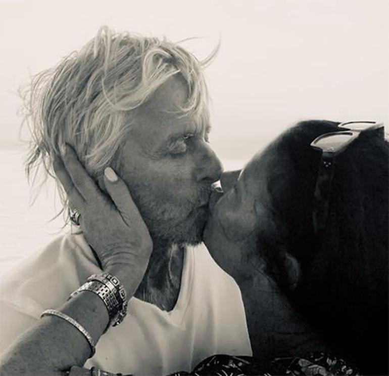 Michael Douglas ve Catherine Zeta-Jones'un Evlilik Hikayesi