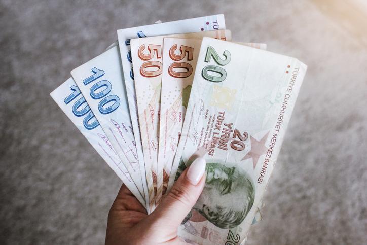Öğretmenlerin 2024 Ek Ders Ücretleri ve 1 Ocak Ödemeleri