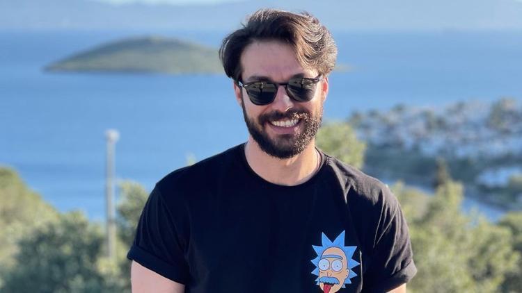 Hilmi Cem İntepe Kimdir?