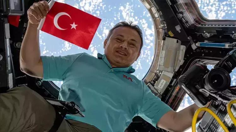 Türkiye'nin İlk Uzay Misyonu: Alper Gezeravcı'nın Başarılı Görevi