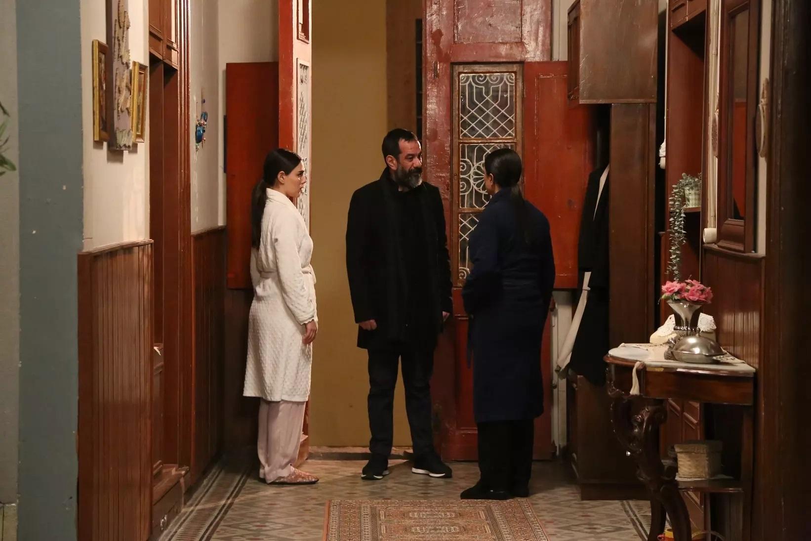Üç Kız Kardeş Hangi Güne Alındı?